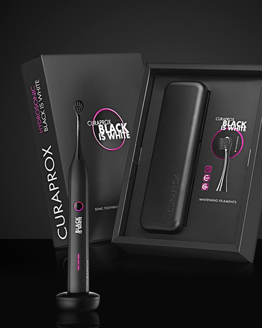Sonická zubná kefka CURAPROX hydrosonic Black is White